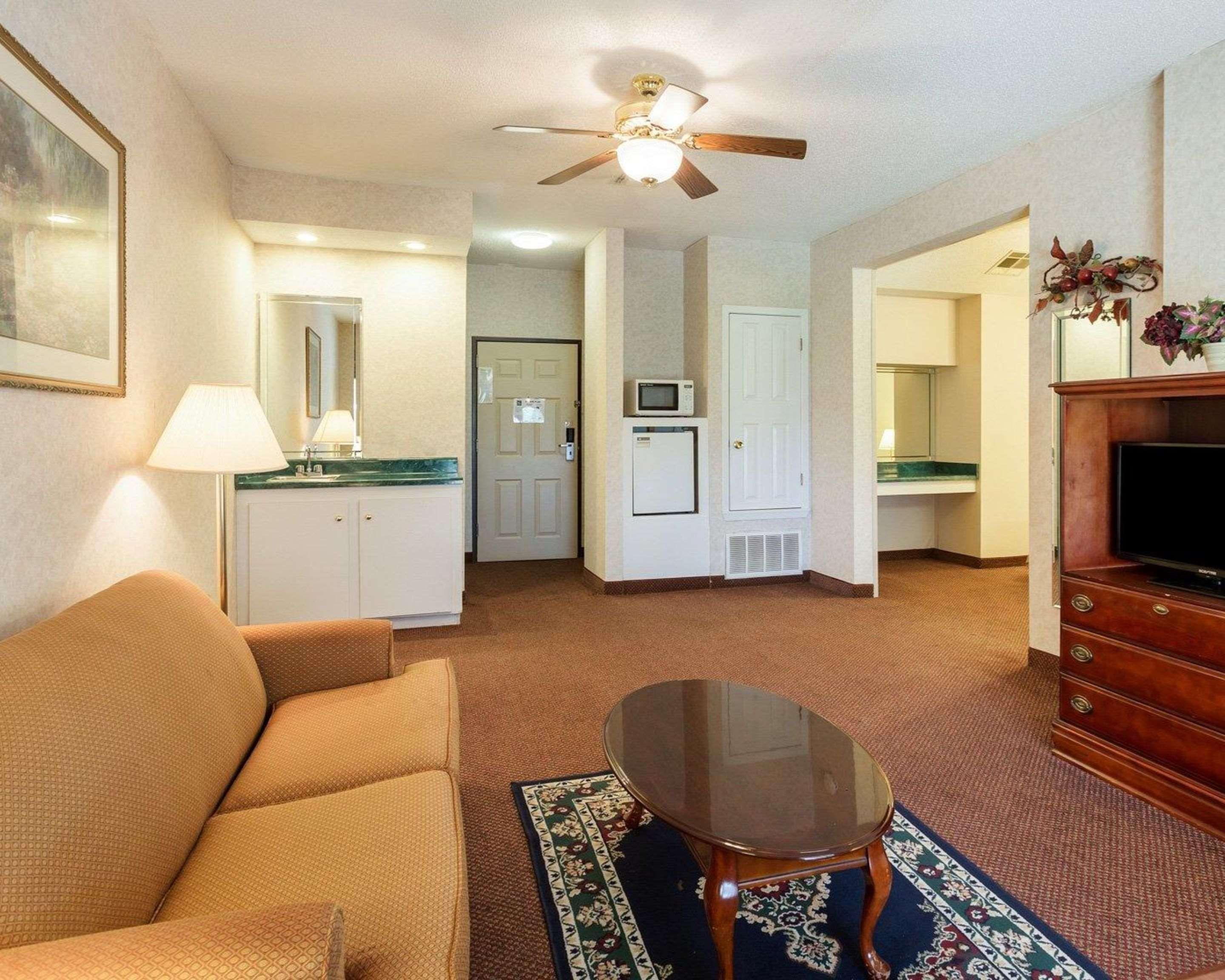 Quality Inn Robinsonville Exterior foto